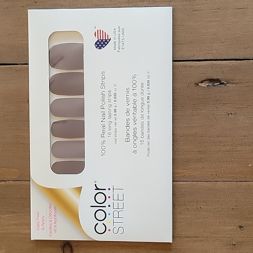 NWT Color Street Berlin It to Win It